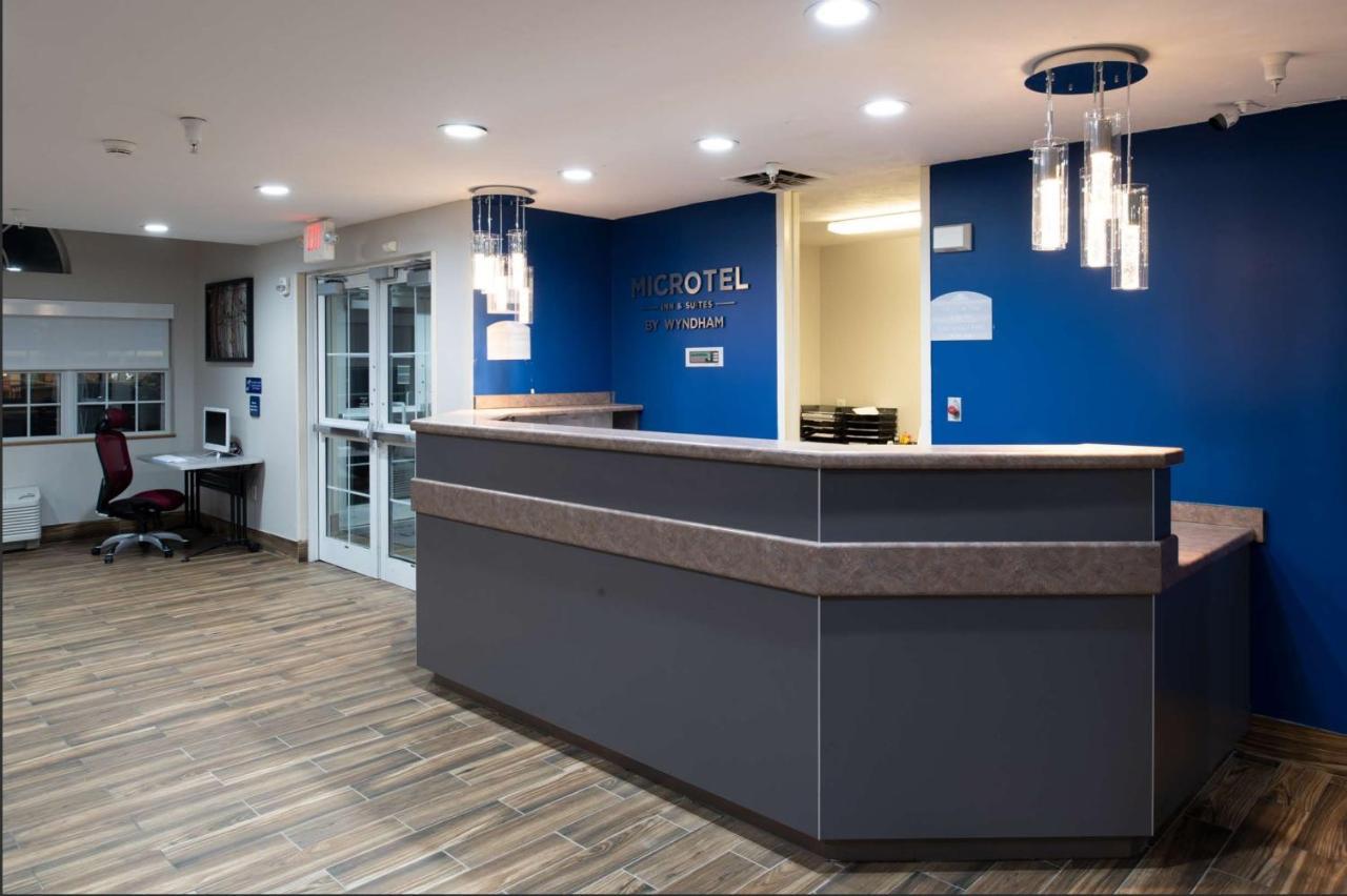 Microtel Inn & Suites By Wyndham Σπρίνγκφιλντ Εξωτερικό φωτογραφία