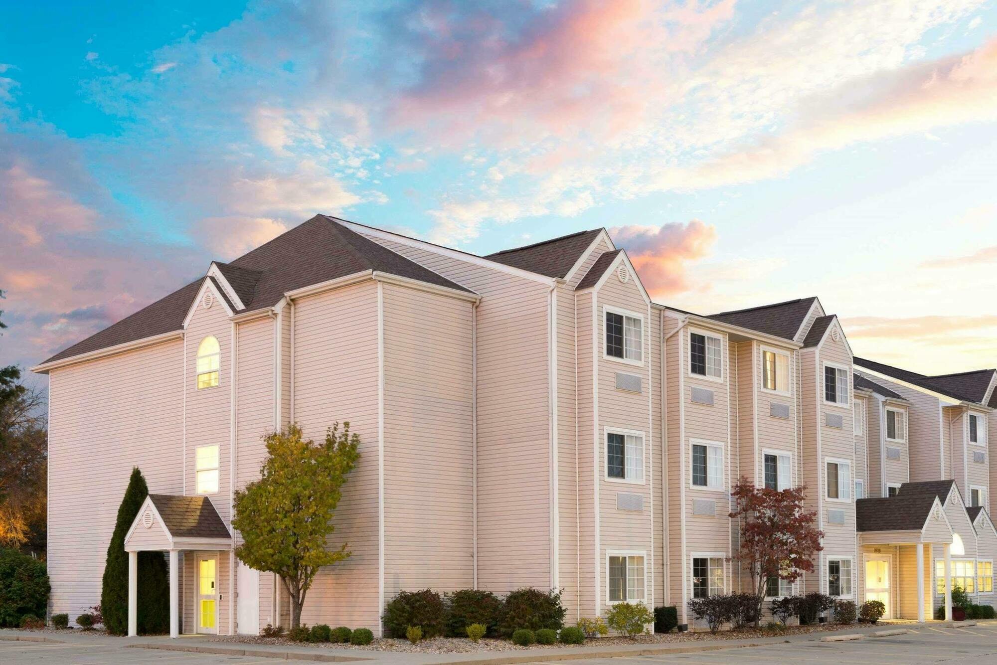 Microtel Inn & Suites By Wyndham Σπρίνγκφιλντ Εξωτερικό φωτογραφία